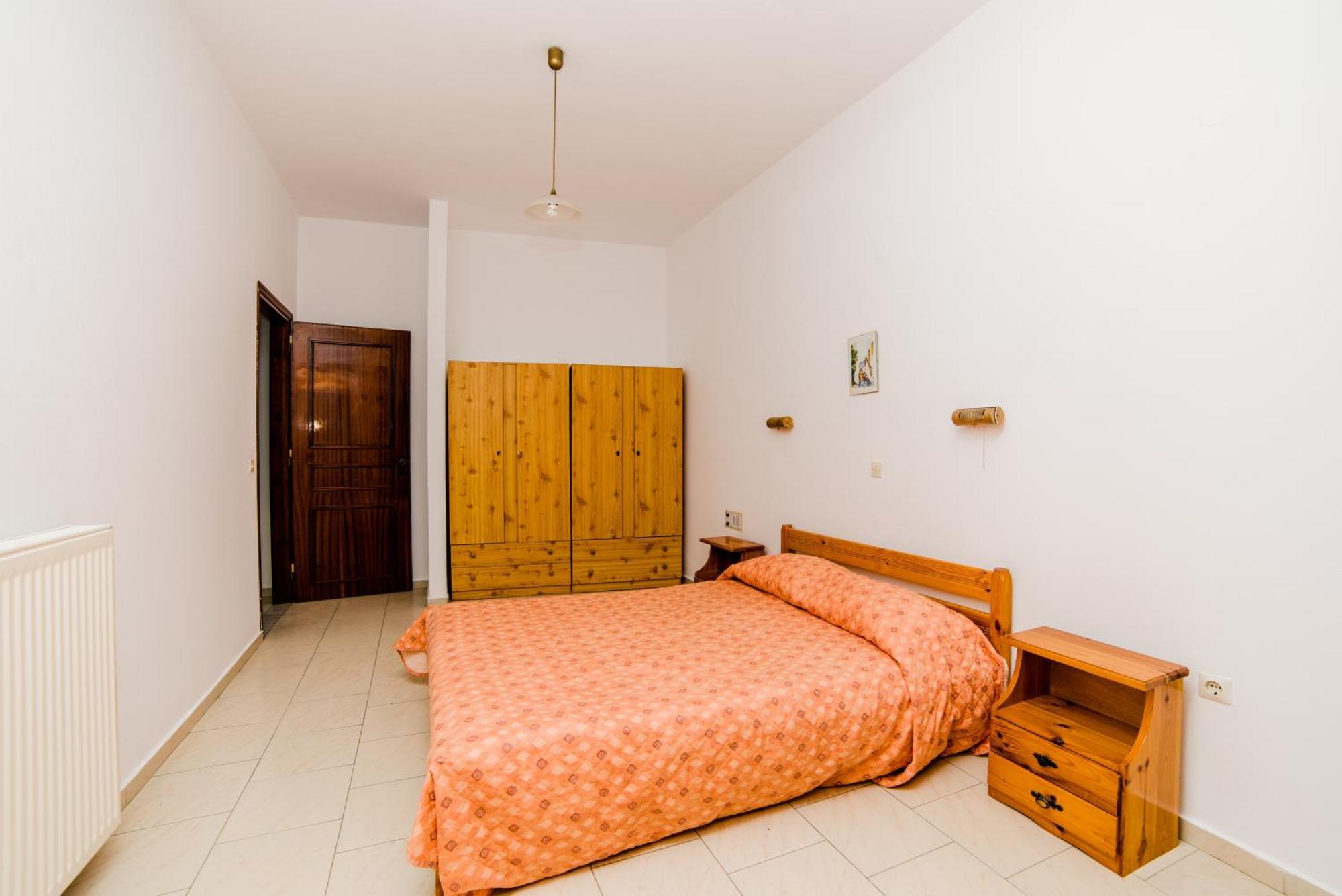 Erato Hotel Apartments Rethymno  Bagian luar foto