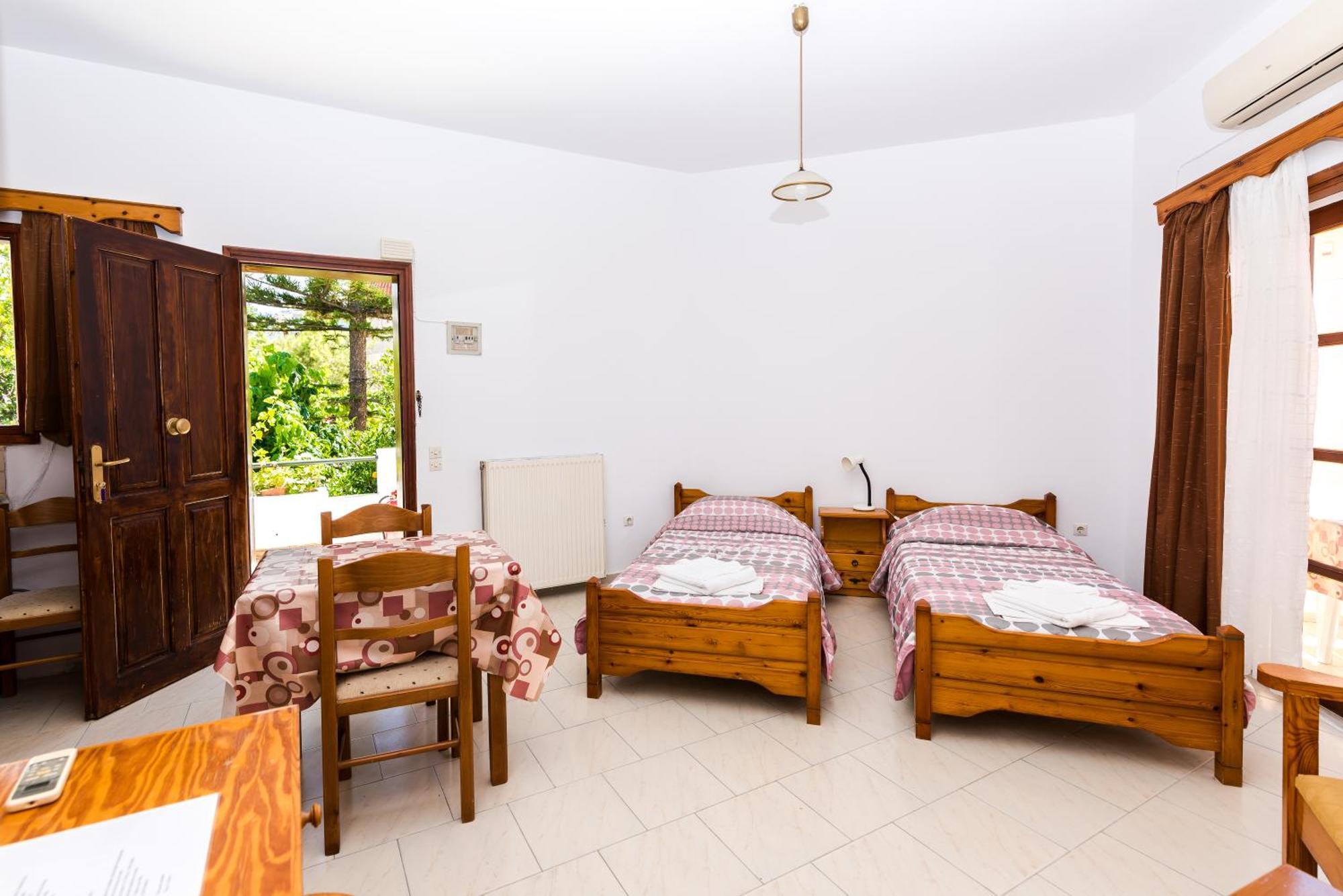 Erato Hotel Apartments Rethymno  Ruang foto