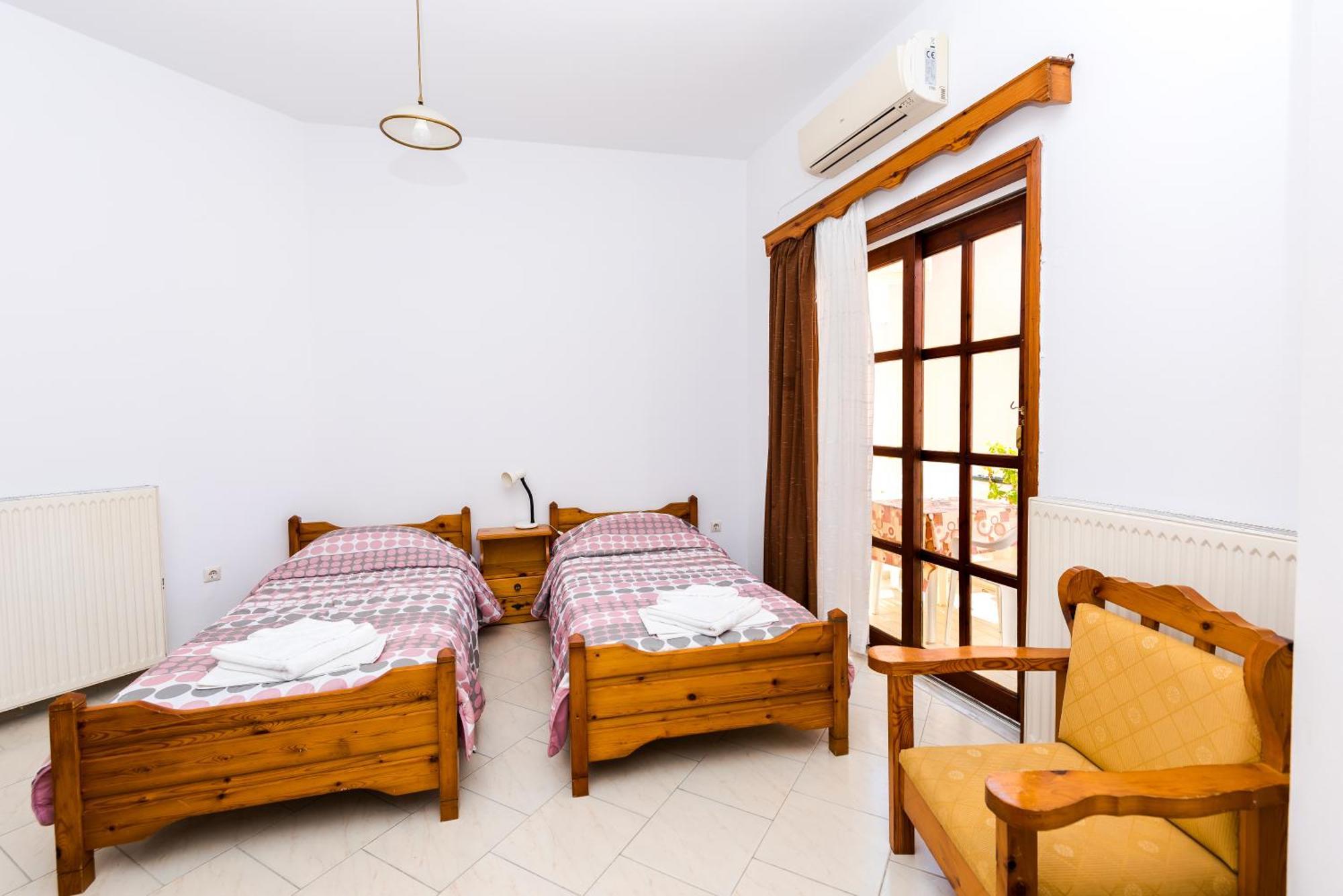 Erato Hotel Apartments Rethymno  Ruang foto